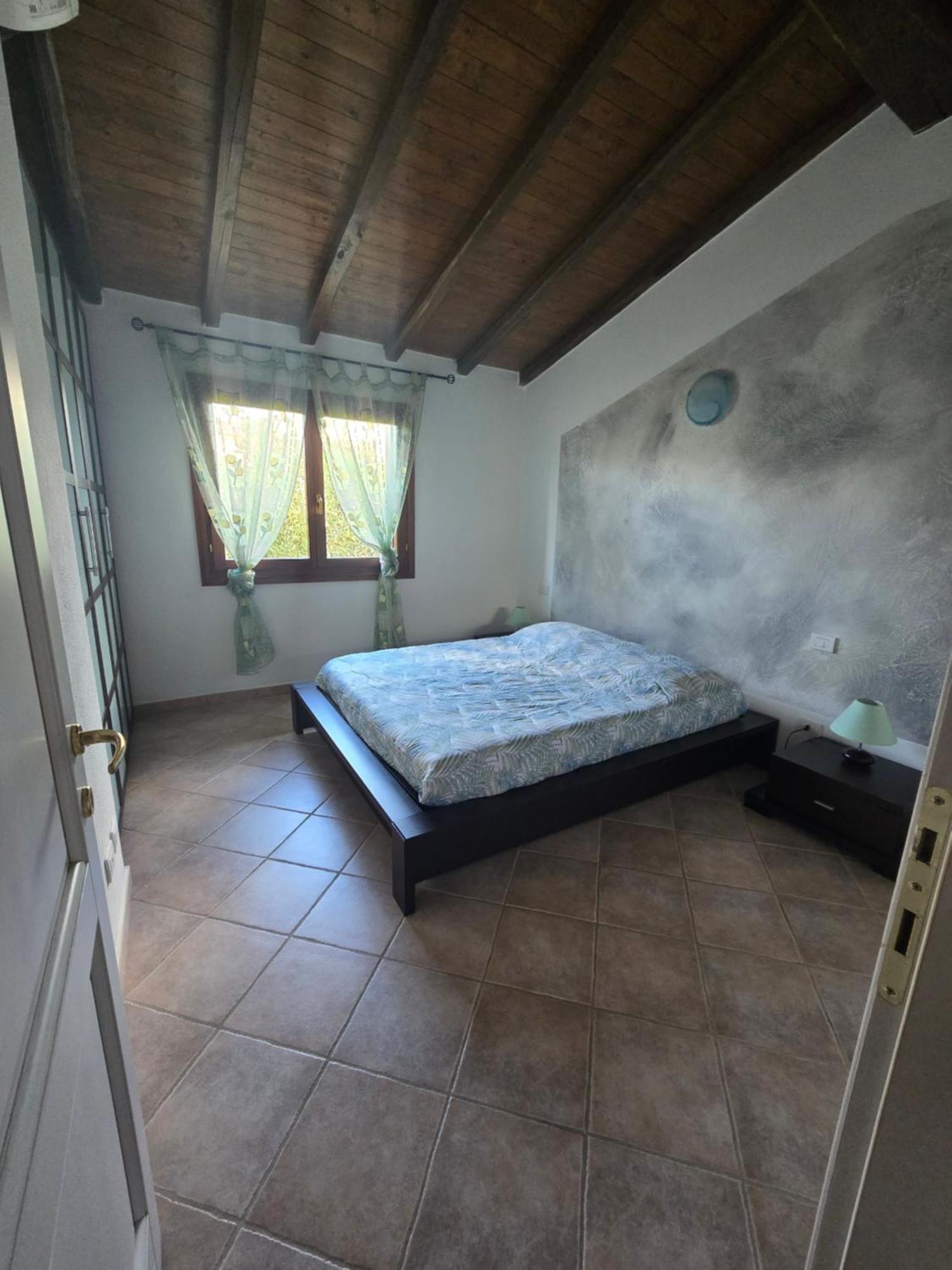 Trilocale Climatizzato L'Oleandro Tanaunella Bagian luar foto
