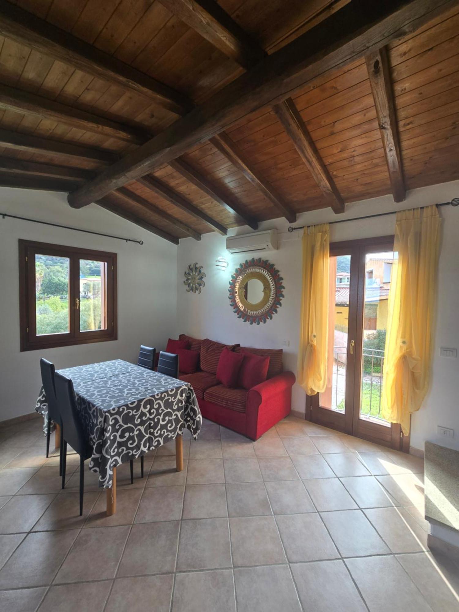 Trilocale Climatizzato L'Oleandro Tanaunella Bagian luar foto